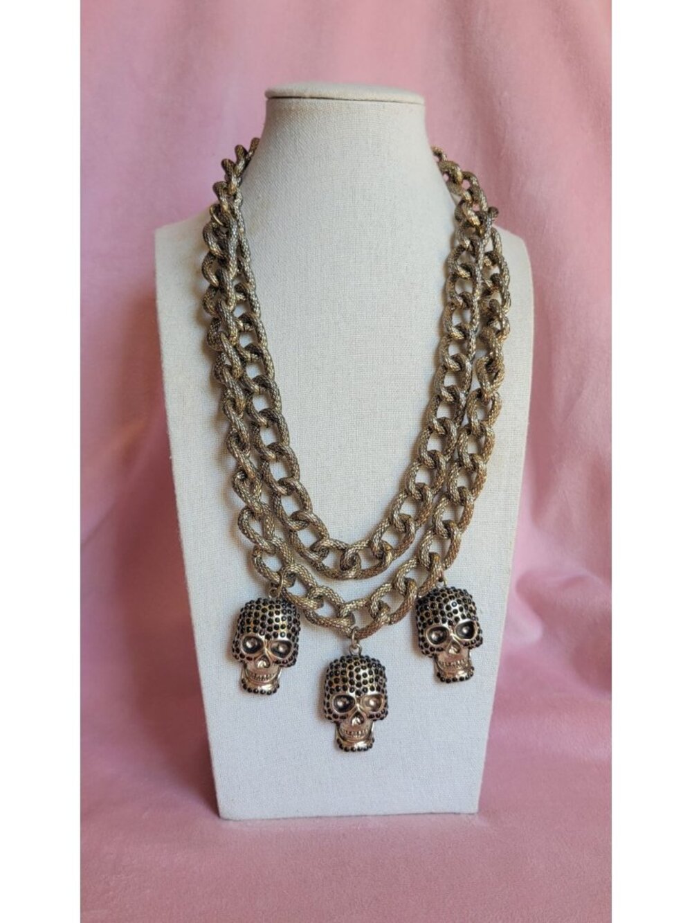 Gold Tone Chunky Heavy Chain Layered 3 Trio Skull Black Rhinestone Necklace N1F